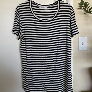 Carly Jean Los Angeles T-Shirt